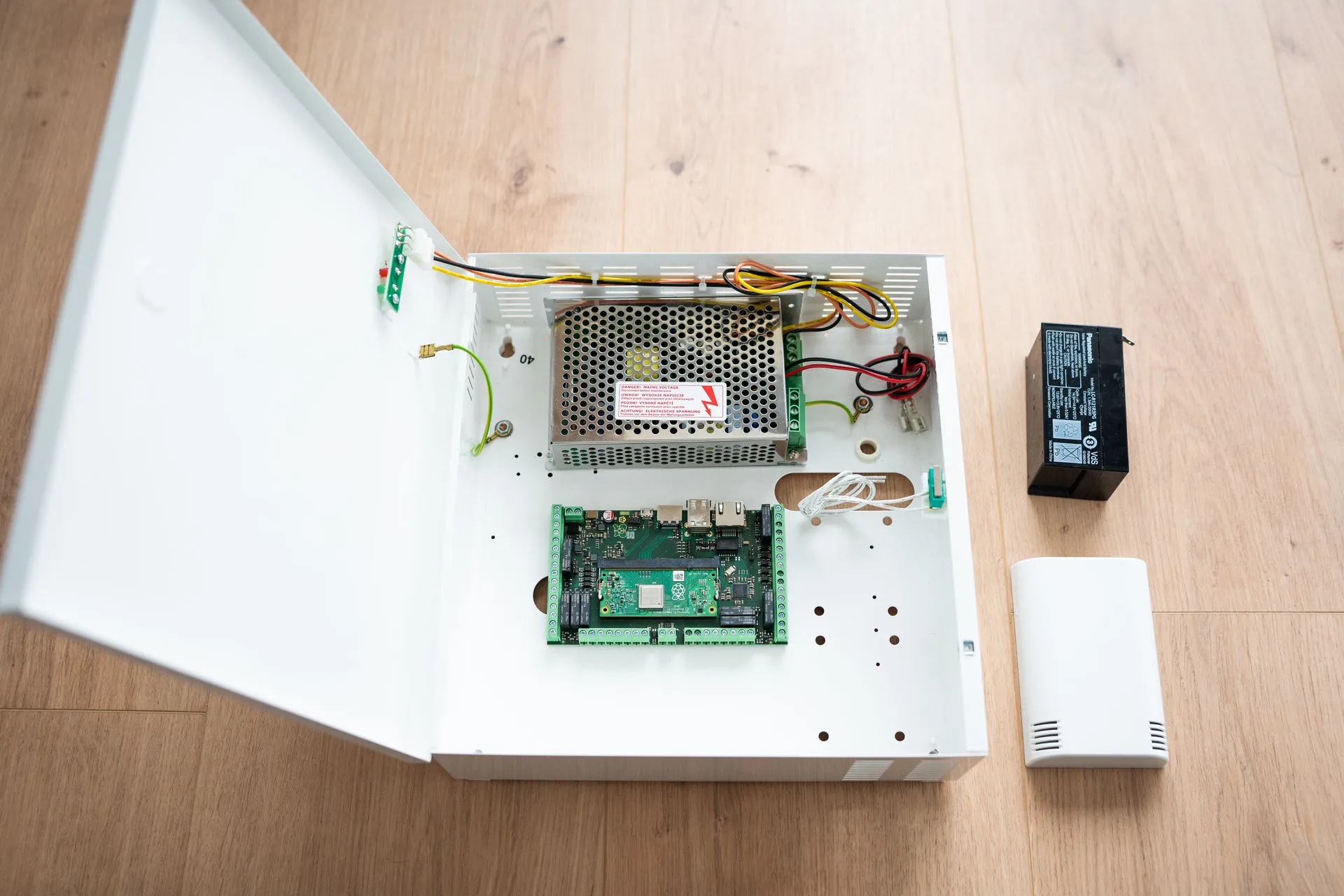 Storebox access control system opened